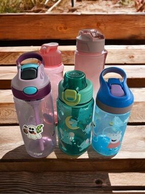 Kids Pink and Teal Unicorn/Character Water Bottles - 5 Pack